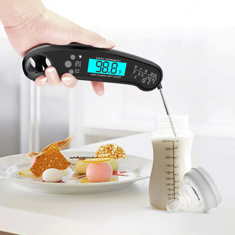 SmartChef™️ Gravity-Sensing Digital Cooking Thermometer